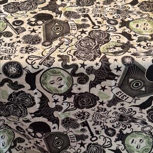 Disney Haunted Mansion Madame Leota Scarf